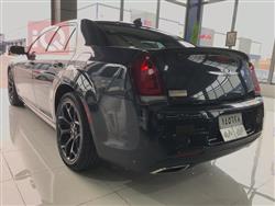 کرایسلەر 300